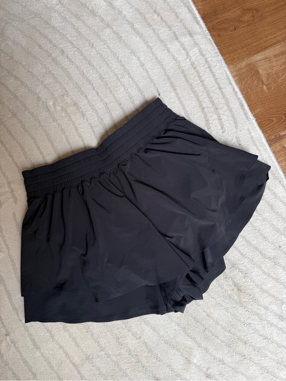 lululemon athletica Black High-Rise Running Shorts - Picture 4 of 4
